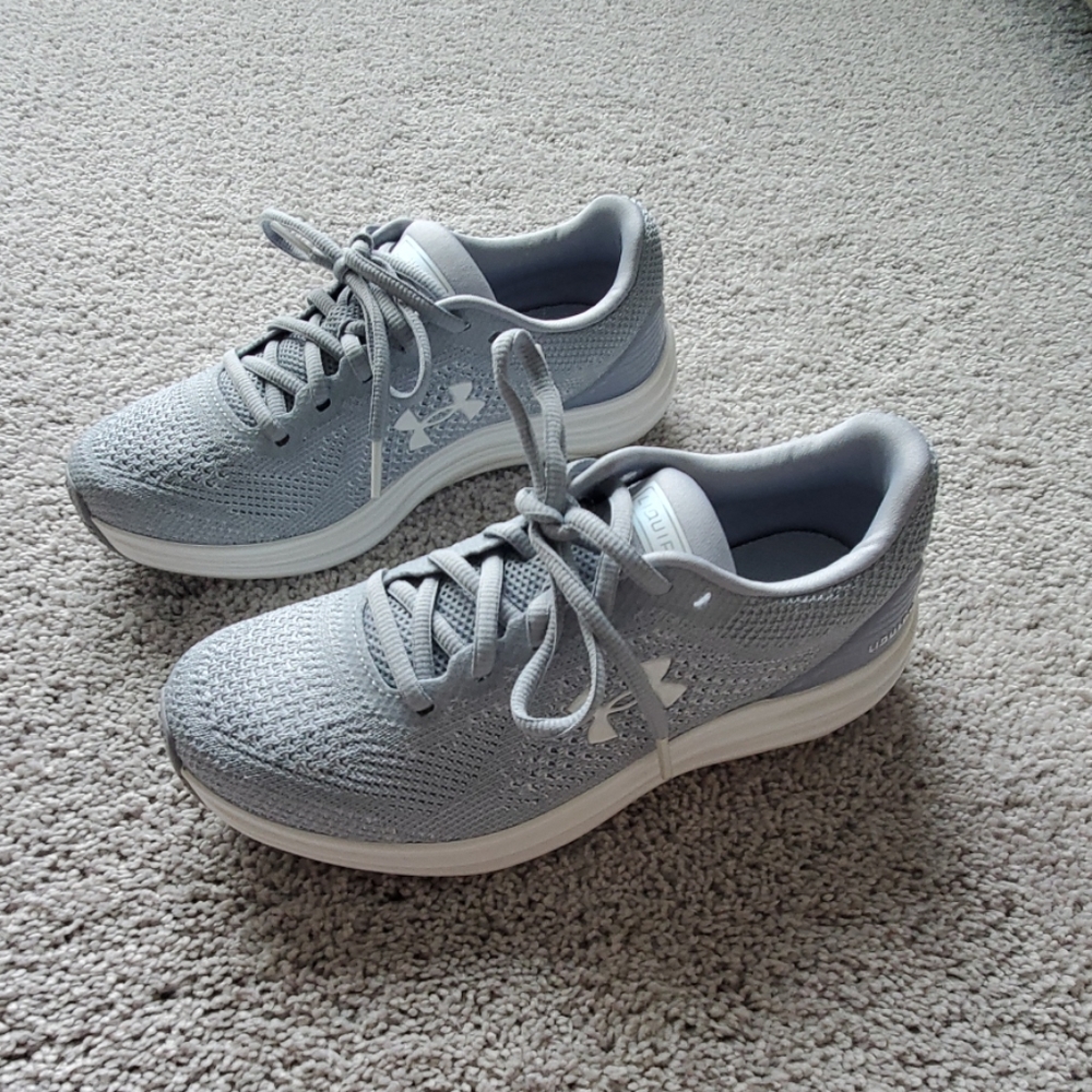 UNDER ARMOUR LIQUIFY SHOES - Picture 1 of 7
